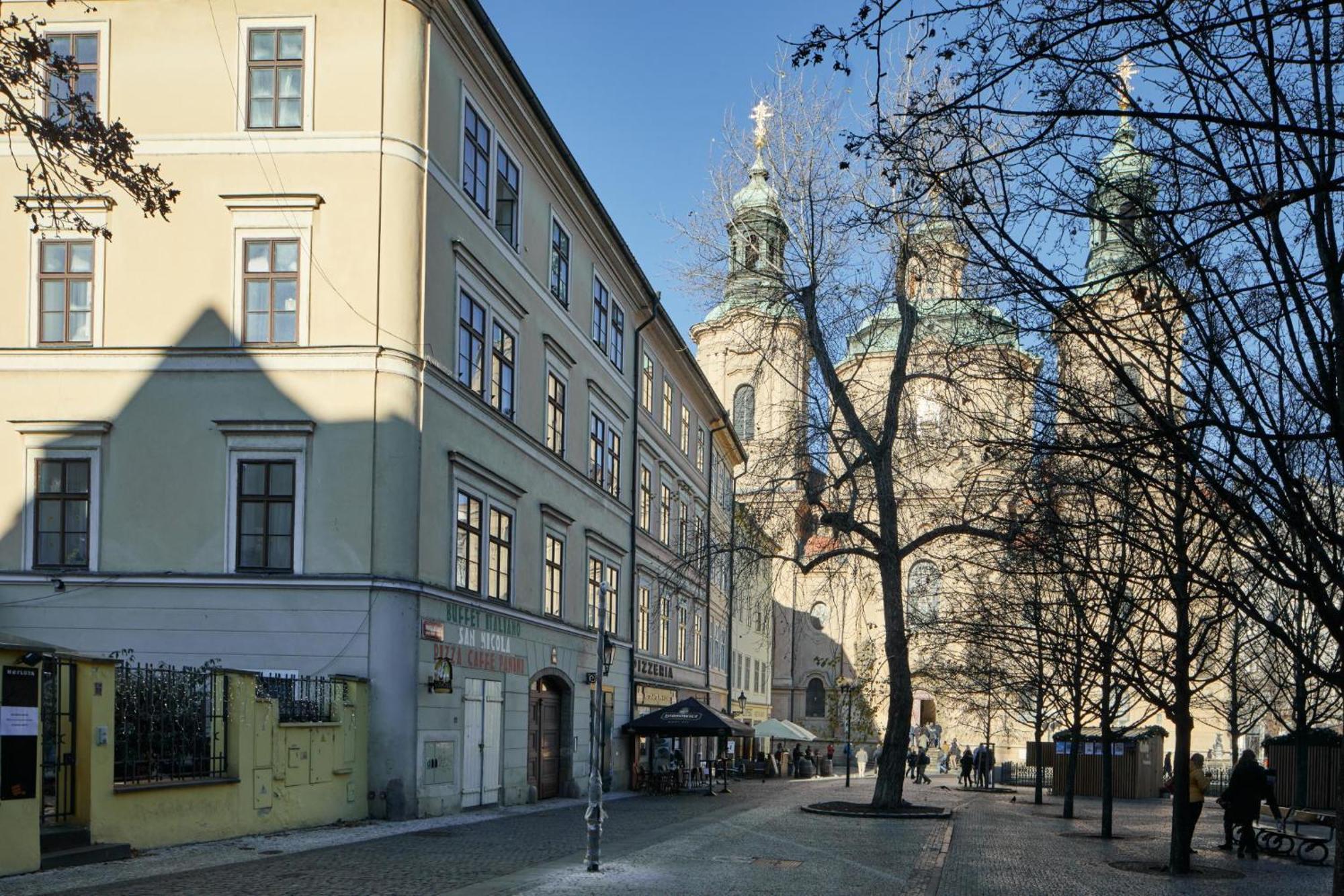 Days - Old Town Square Apartmán